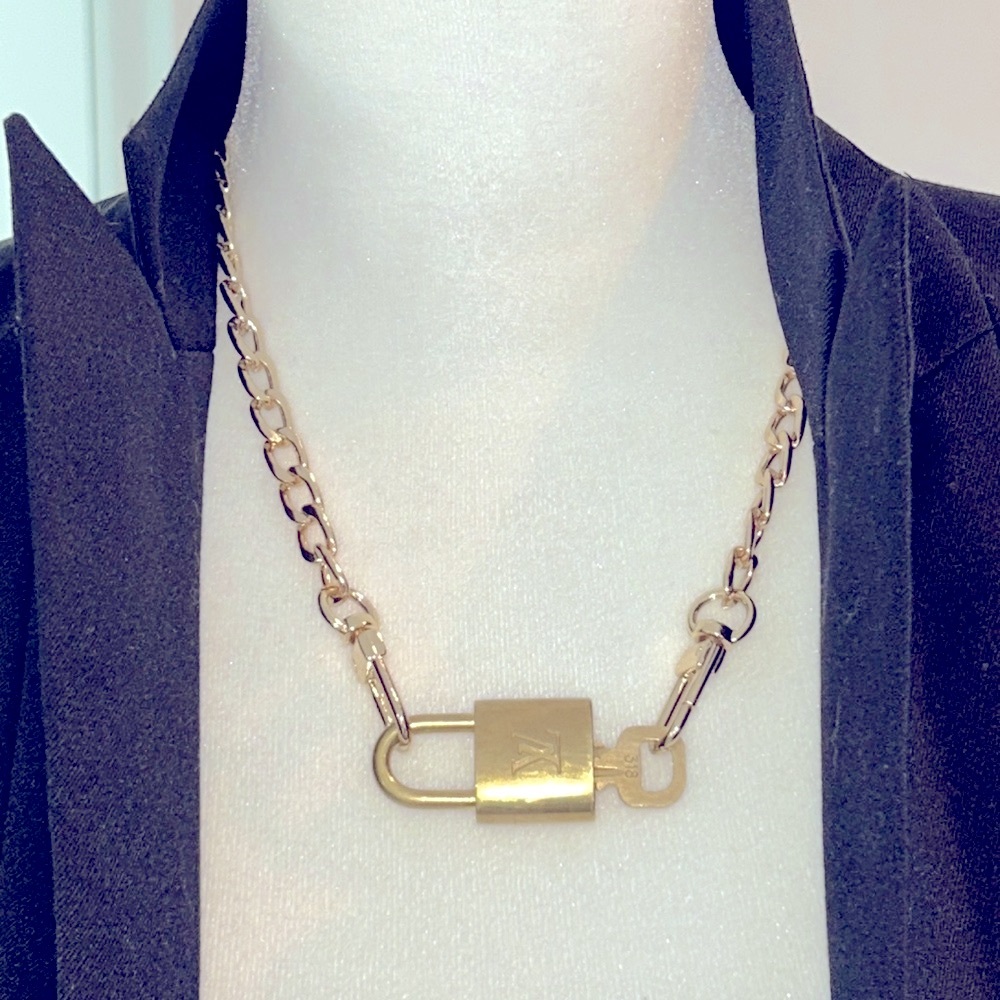 🔑LOUIS VUITTON🔑Gold Lock #318 w/Hold Unbranded Chain - Picture 10 of 14